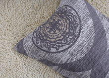 Load image into Gallery viewer, DaDa Bedding Rustic Grey Mosaic Distressed Medallion Reversible Quilted Bedspread Set (SD16299)