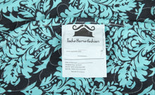 Load image into Gallery viewer, Tache Damask Ornate Baroque Teal Turquoise Blue Green Scalloped Quilt Set (SD-3300)