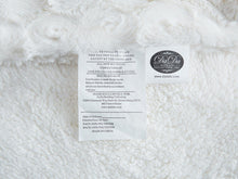Load image into Gallery viewer, DaDa Bedding Luxury White Roses Fluffy Soft Sherpa Backside Faux Fur Throw Blanket (K11)