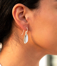 Load image into Gallery viewer, Blue Agate Golden Drop Earrings