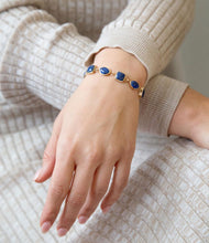 Load image into Gallery viewer, Blue Lapis Hammered Link Golden Bracelet