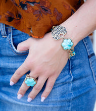 Load image into Gallery viewer, Blue Turquoise Flower Golden Toggle Bracelet