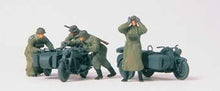 Load image into Gallery viewer, Preiser 16580 HO Scale Former German Army WWII Motorcycle Troops (Plastic Kit)