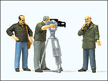 Load image into Gallery viewer, Preiser 28139 HO Scale Individual Figure -- Hagen von Ortloff with His Team