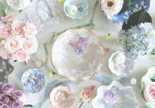 Load image into Gallery viewer, Chinoiserie Dreams Scalloped Bowls with 22K Gold Accent