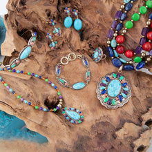 Load image into Gallery viewer, Concho Colorful Golden Statement Ring