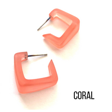 Load image into Gallery viewer, Bermuda Hoop Earrings
