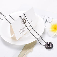 Load image into Gallery viewer, Heart Flower Cremation Urn Necklace