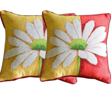 Load image into Gallery viewer, Tache Floral Loves Me Not Daisy Tapestry Throw Pillow Cover (9046)