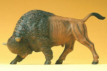 Load image into Gallery viewer, Preiser 47535 1/25 Scale Wild Animal Charging Buffalo Bull w/Head Down