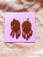 Load image into Gallery viewer, Orange Glitter Statement