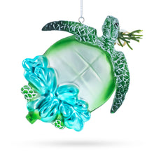 Load image into Gallery viewer, Hawaiian Aloha Turtle Glass Christmas Ornament