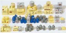 Load image into Gallery viewer, Preiser 17100 HO Scale Cargo Kit -- Assorted Crates, Boxes, Sacks &amp; More pkg(90)
