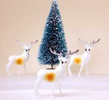 Load image into Gallery viewer, Retro Style 1.5" Reindeer Decorative Figurine, 1960s