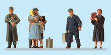 Load image into Gallery viewer, Preiser 10612 HO Scale 1945 German Civilian Returnees pkg(5)