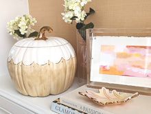 Load image into Gallery viewer, Scalloped Pumpkin Jars with 22K Gold Accents in Tan