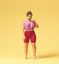 Load image into Gallery viewer, Preiser 45502 G Scale Pedestrians -- Woman w/Hot Dog
