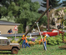 Load image into Gallery viewer, Busch 7835 HO Scale Installing Power Poles with 3 Figures Miniature Scene