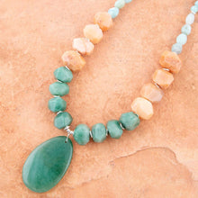 Load image into Gallery viewer, Green Aventurine Bold Pendant Necklace
