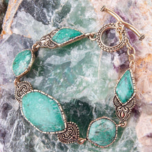 Load image into Gallery viewer, Ikkat Green Chrysocolla Golden Link Bracelet