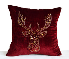 Load image into Gallery viewer, Gold Deer Velvet Pillow Cover