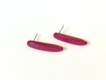 Load image into Gallery viewer, Fuchsia Pink Moonglow Dagger Stud Eearrings