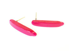 Load image into Gallery viewer, Fuchsia Pink Moonglow Dagger Stud Eearrings