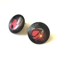 Load image into Gallery viewer, Dark Pink &amp; Black Marbled Disc Stud Earrings