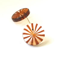 Load image into Gallery viewer, Tortoise &amp; Clear Striped Starburst Disc Stud Earrings