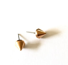 Load image into Gallery viewer, Bronze Gold Faceted Spike Stud Earrings