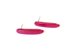 Load image into Gallery viewer, Fuchsia Pink Moonglow Dagger Stud Eearrings