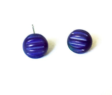 Load image into Gallery viewer, Navy Blue Matte Corrugated Ball Stud Earrings
