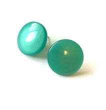 Load image into Gallery viewer, Emerald Green Moonglow Beveled Disc Stud Earrings