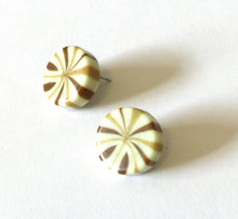 Load image into Gallery viewer, Beige &amp; Brown Candy Striped Chunk Disc Stud Earrings