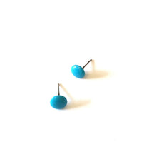 Load image into Gallery viewer, Turquoise Vintage Lucite Small Disc Stud Earrings