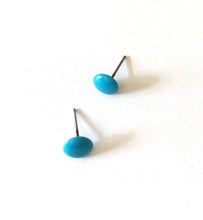 Load image into Gallery viewer, Turquoise Vintage Lucite Small Disc Stud Earrings