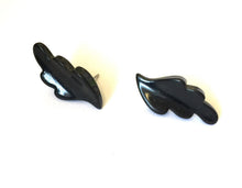 Load image into Gallery viewer, Black Swirled Leaf Vintage Lucite Stud Earrings