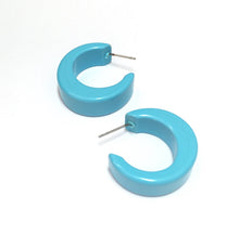 Load image into Gallery viewer, Turquoise Chunky Mod Lucite Hoop Earrings