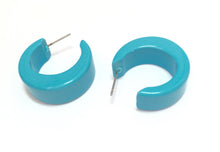 Load image into Gallery viewer, Turquoise Chunky Mod Lucite Hoop Earrings