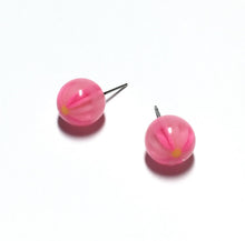 Load image into Gallery viewer, Pink Encase Daisy Flower Ball Stud Earrings