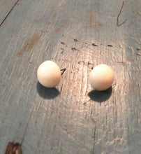 Load image into Gallery viewer, White Retro Button Stud Earrings