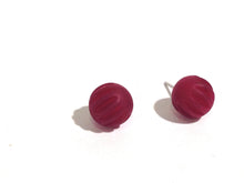 Load image into Gallery viewer, Violet Matte Corrugated Ball Stud Earrings