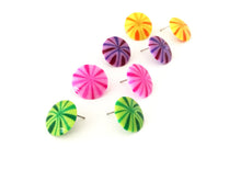 Load image into Gallery viewer, Yellow Firework Lucite Disc Stud Earrings