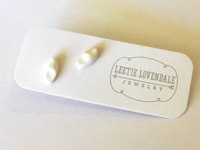 Load image into Gallery viewer, White Vintage Lucite Clogs Stud Earrings