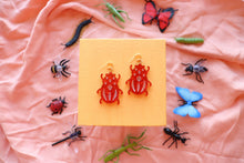 Load image into Gallery viewer, Shimmer Red Beetles