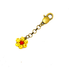 Load image into Gallery viewer, Ceramic Daisy Keychain