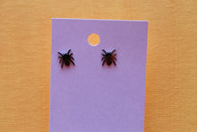 Load image into Gallery viewer, Tiny Creepy Crawly Spider