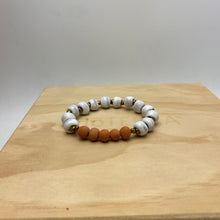 Load image into Gallery viewer, Glazed Aromatherapy Bracelet