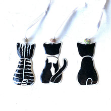 Load image into Gallery viewer, Kitty Cat Ornaments (Set of 3)
