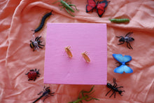 Load image into Gallery viewer, Cicada Dangle